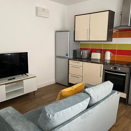 The Blue Lagoon Apartment Leicester Exteriör bild